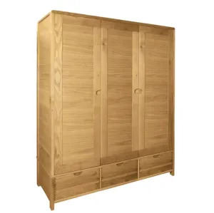 Ercol Bosco 3 Door Wardrobe